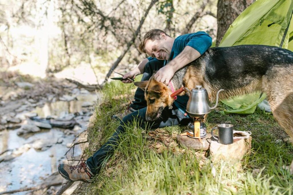 What Are the Best Green Initiatives for Campers and Outdoor Enthusiasts? What Are the Best Green Initiatives for Campers and Outdoor Enthusiasts?